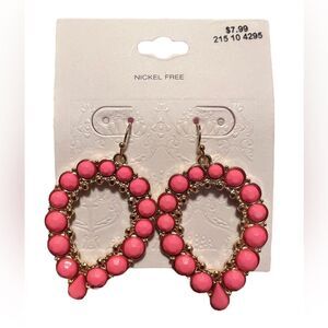 🤯5/$20🤯 NWT Gold Tone Pink Dangle Statement Earrings